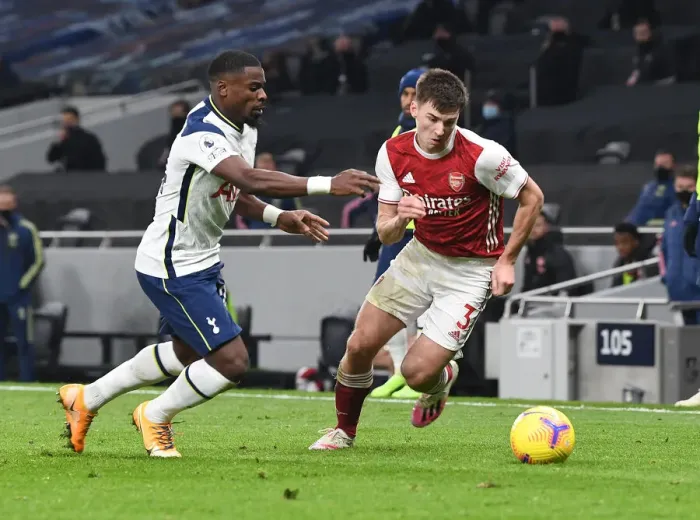 Framed Print : Tierney vs Aurier: Battle of the London Rivals in the Premier League
