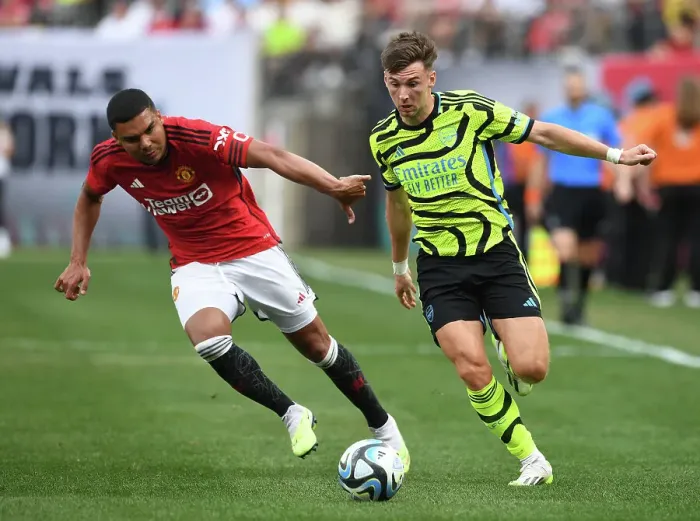 Framed Print : Tierney vs Casemiro: A Pre-Season Battle at MetLife Stadium (2023) - Arsenal vs Manchester United