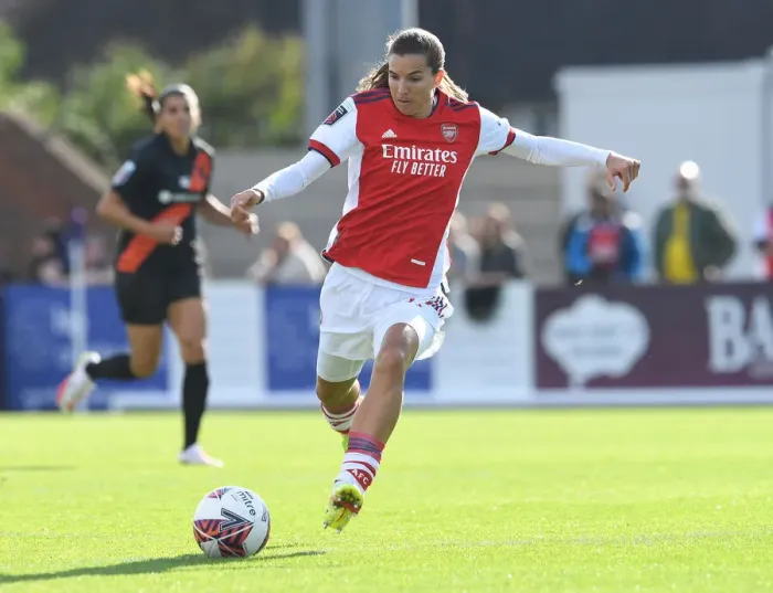 Framed Print : Tobin Heath in Action: Arsenal Women vs Everton Women, FA WSL 2021-22 Framed Print : Tobin Heath in Action: Arsenal Women vs Everton Women, FA WSL 2021-22