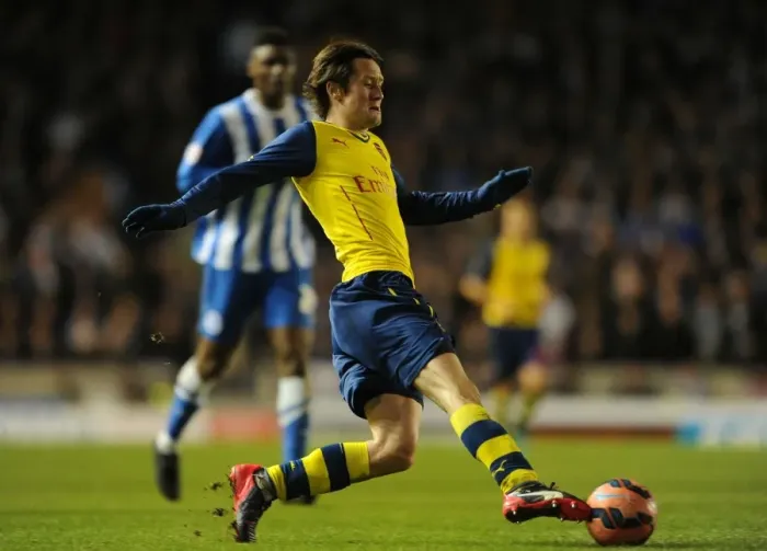 Framed Print : Tomas Rosicky in Action: Arsenal vs. Brighton & Hove Albion, FA Cup 2015