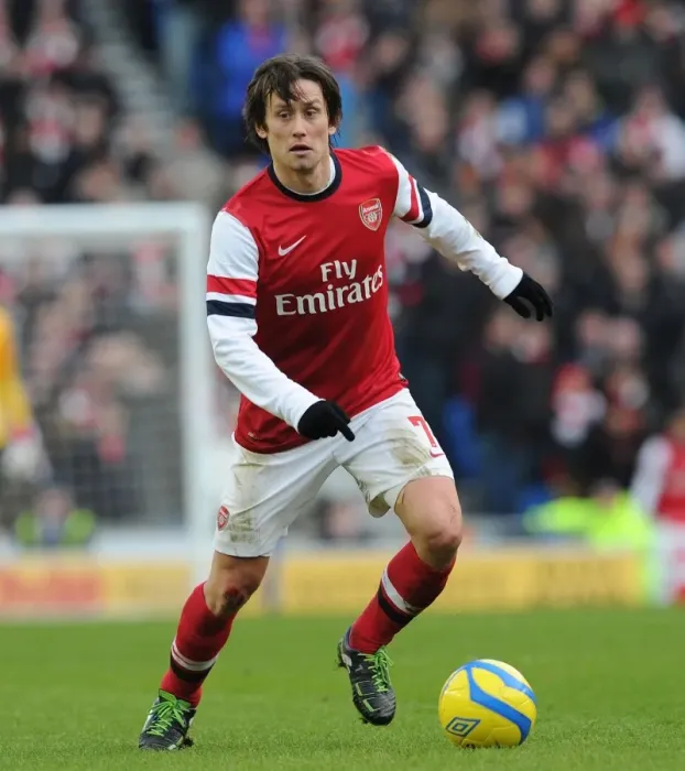 Framed Print : Tomas Rosicky in Action: Arsenal vs. Brighton & Hove Albion, FA Cup 2012-13 Framed Print : Tomas Rosicky in Action: Arsenal vs. Brighton & Hove Albion, FA Cup 2012-13