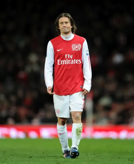 Framed Print : Tomas Rosicky in Action: Arsenal vs Wigan Athletic, Premier League 2011-12 Framed Print : Tomas Rosicky in Action: Arsenal vs Wigan Athletic, Premier League 2011-12