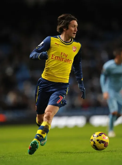 Framed Print : Tomas Rosicky in Action: Manchester City vs Arsenal, Premier League 2014-15