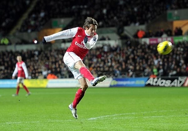 Tomas Rosicky in Action: Swansea City vs. Arsenal, Premier League 2011-12