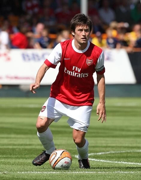 Tomas Rosicky (Arsenal). Barnet 0: 4 Arsenal. Pre Season Friendly. Underhill