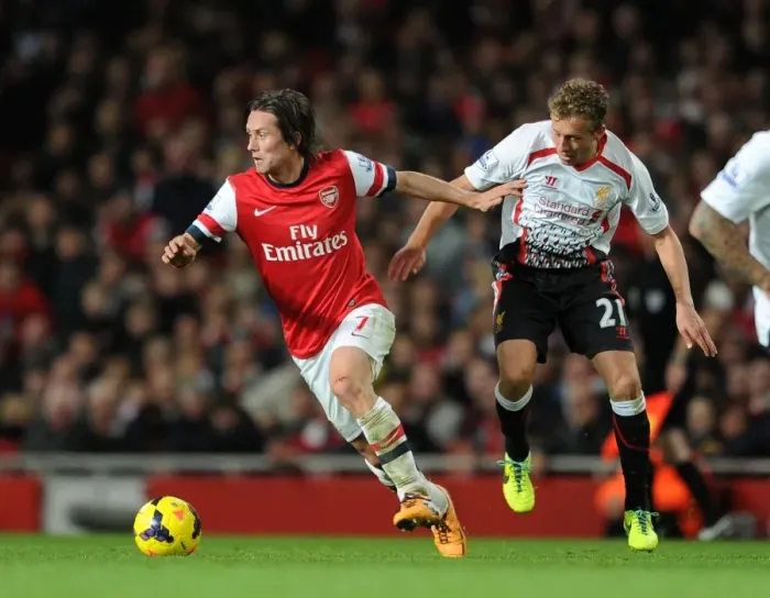 Framed Print : Tomas Rosicky (Arsenal) Lucas Leiva (Liverpool). Arsenal 2: 0 Liverpool. Barclays Premier League Framed Print : Tomas Rosicky (Arsenal) Lucas Leiva (Liverpool). Arsenal 2: 0 Liverpool. Barclays Premier League