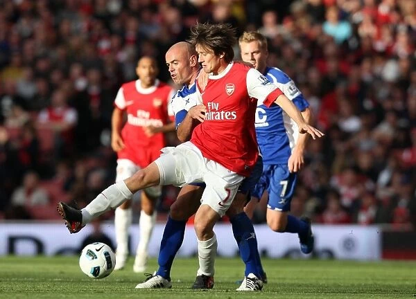 Tomas Rosicky (Arsenal) Stephen Carr (Birmingham). Arsenal 2: 1 Birmingham City