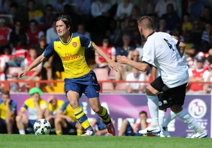 Framed Print : Tomas Rosicky Charges Forward Against Luke Garrard in Borehamwood's Pre-Season Clash with Arsenal