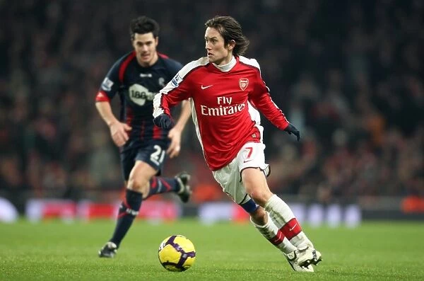 Tomas Rosicky Shines in Arsenal's 4-2 Victory over Bolton Wanderers (Barclays Premier League, Emirates Stadium, 20 / 1 / 10)