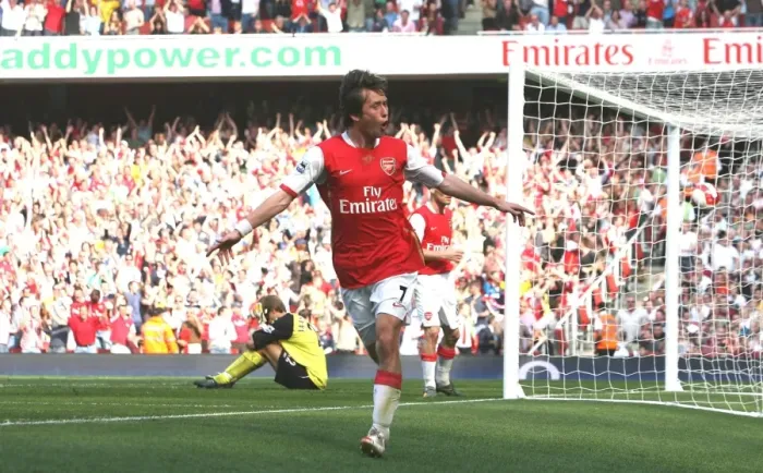 Framed Print : Tomas Rosicky's Historic Debut Goal: Arsenal 2-1 Bolton Wanderers, FA Premiership, 2007 Framed Print : Tomas Rosicky's Historic Debut Goal: Arsenal 2-1 Bolton Wanderers, FA Premiership, 2007