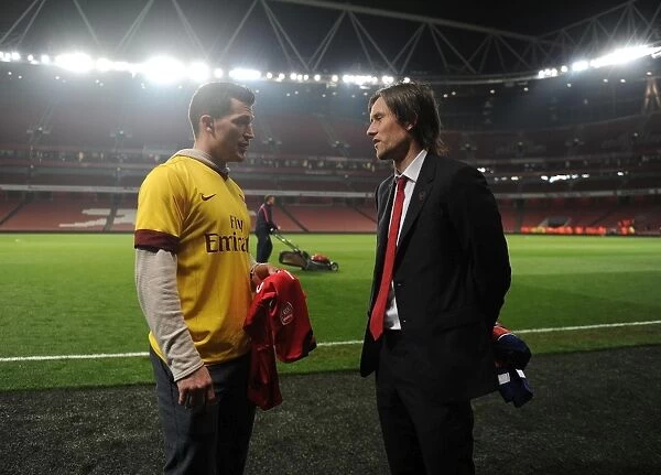 Tomas Rosicky's Unlikely Friend: NHL Player Andrew Ference at Arsenal vs Newcastle United (2013 / 14)