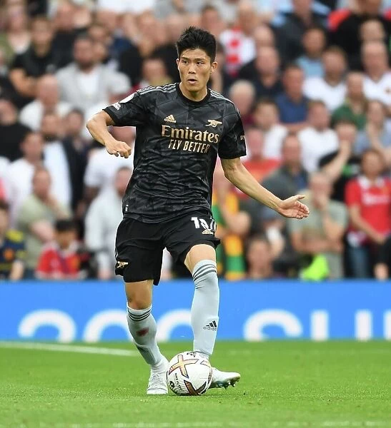 Tomiyasu Stands Firm Against Manchester United at Old Trafford (2022-23 Premier League)