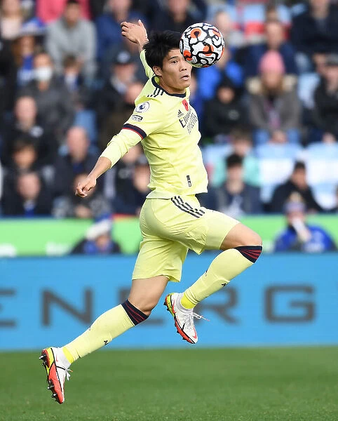 Tomiyasu's Star Performance: Arsenal Triumph Over Leicester City in Premier League Showdown