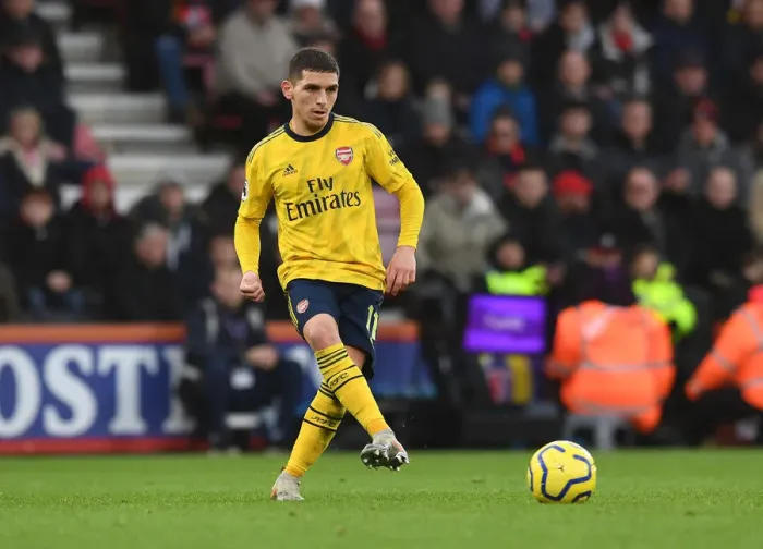 Framed Print : Torreira in Action: AFC Bournemouth vs. Arsenal FC, Premier League 2019-20