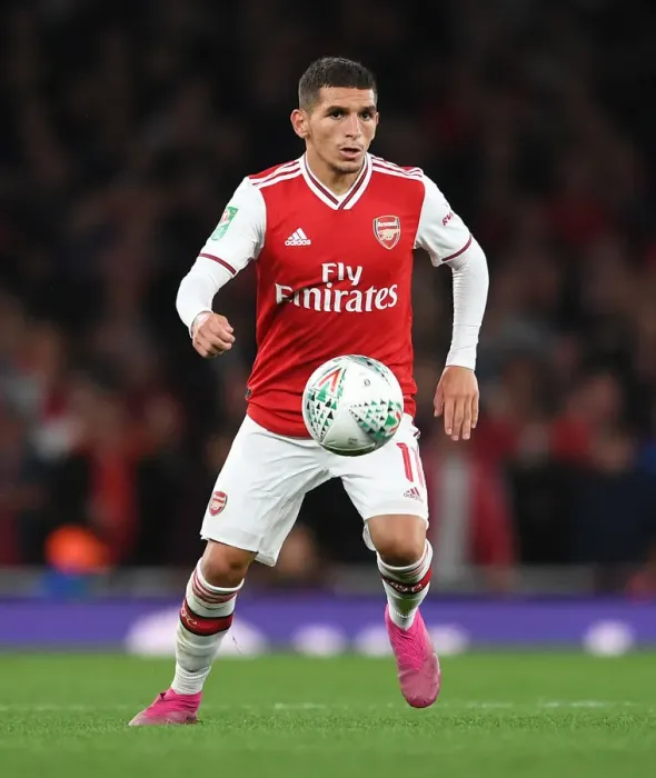 Framed Print : Torreira in Action: Arsenal's Carabao Cup Victory over Nottingham Forest