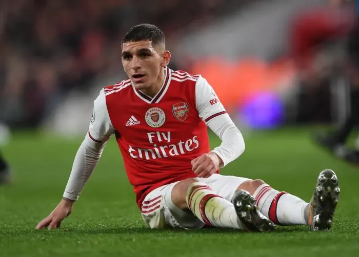 Framed Print : Torreira Takes On Manchester City: Arsenal vs. Premier League Rivals Framed Print : Torreira Takes On Manchester City: Arsenal vs. Premier League Rivals