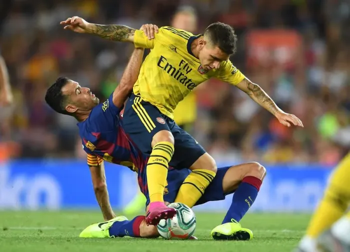 Framed Print : Torreira vs. Busquets: Battle at the Nou Camp - FC Barcelona vs. Arsenal Pre-Season Clash