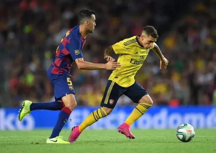 Framed Print : Torreira vs. Busquets: A Midfield Battle of Champions - FC Barcelona vs. Arsenal, 2019 Framed Print : Torreira vs. Busquets: A Midfield Battle of Champions - FC Barcelona vs. Arsenal, 2019