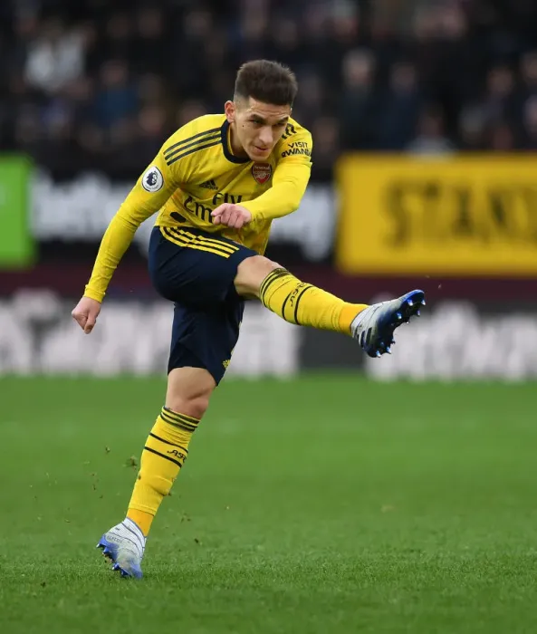 Framed Print : Torreira's Dominant Display: Burnley vs. Arsenal, Premier League 2019-20