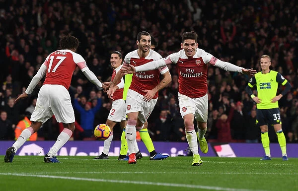 Torreira's Goal: Arsenal vs. Huddersfield, Premier League (December 2018)