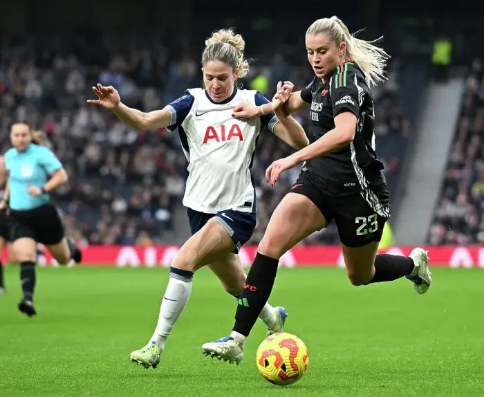 Framed Print : Tottenham Hotspur v Arsenal - Barclays Women's Super League