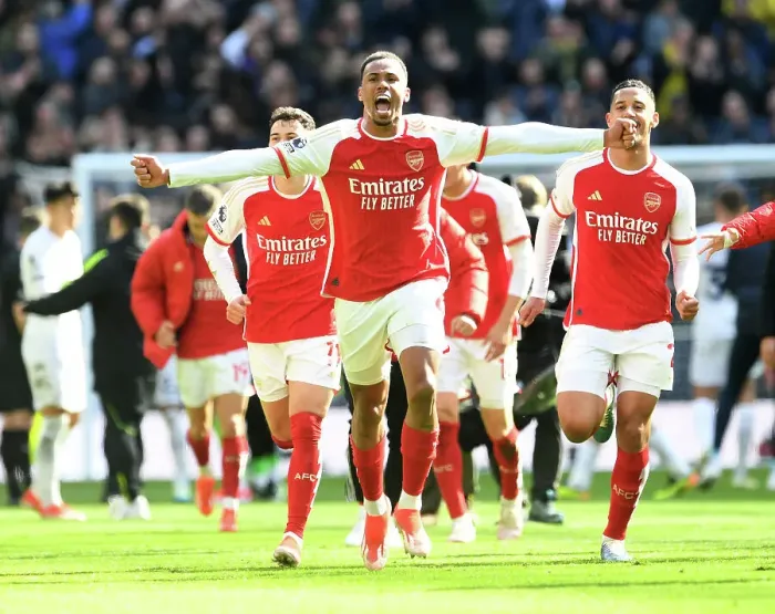 Framed Print : Tottenham Hotspur v Arsenal FC - Premier League