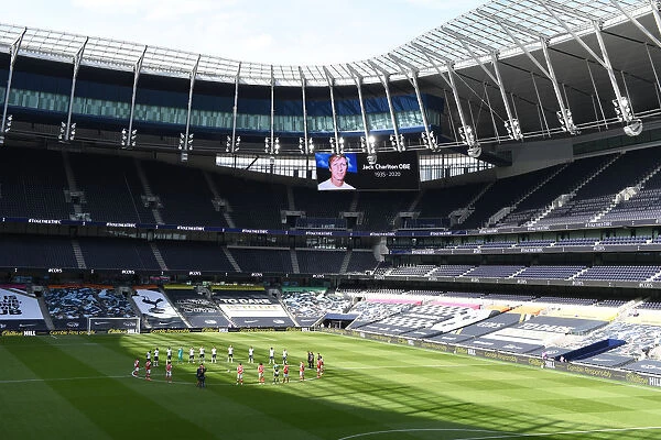 Tottenham vs. Arsenal: Premier League Rivals Honor Jack Charlton with Silence (2019-20)