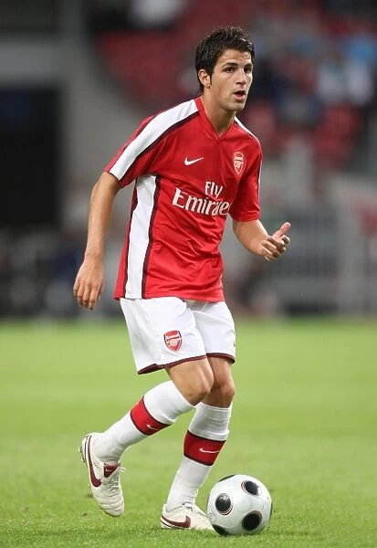 Triumph at Amsterdam: Cesc Fabregas Leads Arsenal to Victory over Ajax (2008)