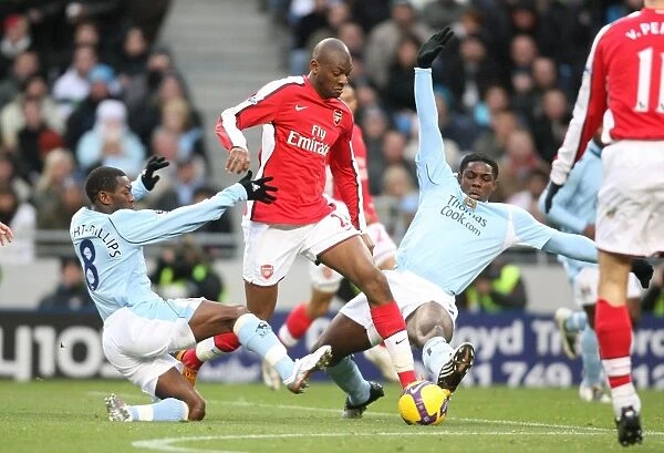 Triumph of Manchester City: Abou Diaby, Shaun Wright-Phillips, Micah Richards in Action as Arsenal Suffer 3:0 Defeat, Barclays Premier League, City of Manchester Stadium, 22 / 11 / 08
