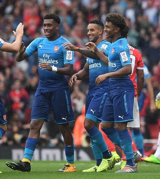 Triumphant Moment: Walcott, Iwobi, and Nelson Celebrate Arsenal's Goals (vs Benfica, Emirates Cup 2017-18)