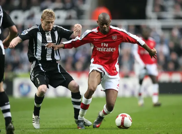 Framed Print : Triumphant Trios: Abou Diaby and Damien Duff Clash in Arsenal's 3-1 Victory over Newcastle United, 2009 Framed Print : Triumphant Trios: Abou Diaby and Damien Duff Clash in Arsenal's 3-1 Victory over Newcastle United, 2009
