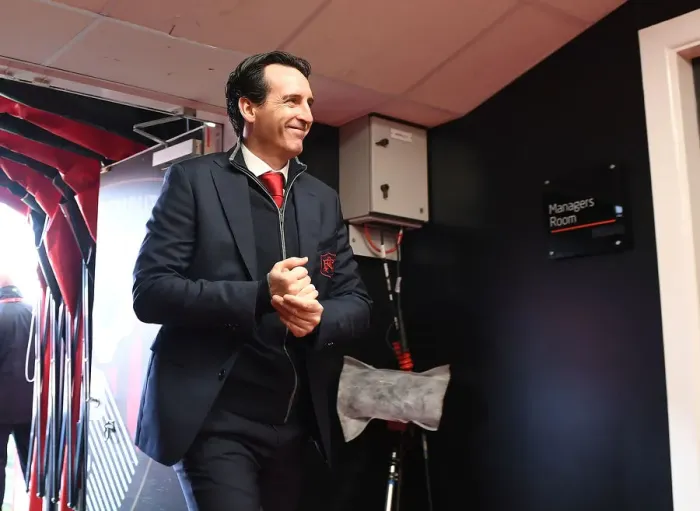 Framed Print : Unai Emery at AFC Bournemouth: Arsenal FC's Premier League 2018-19 Visit