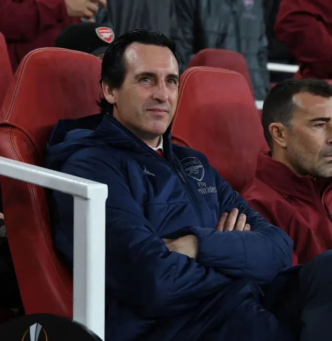 Framed Print : Unai Emery: Arsenal Coach Gearing Up for Arsenal vs. Sporting CP UEFA Europa League Clash