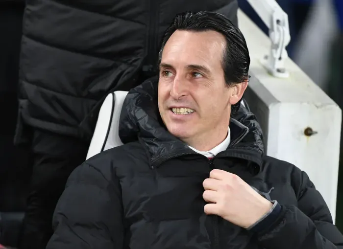 Framed Print : Unai Emery: Arsenal Coach Prepares for Brighton & Hove Albion Clash (December 2018)