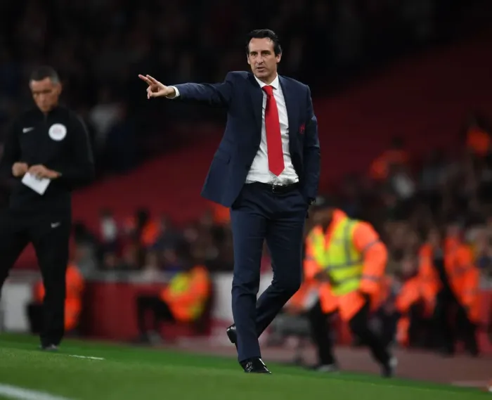 Framed Print : Unai Emery Leads Arsenal in Carabao Cup Clash Against Brentford