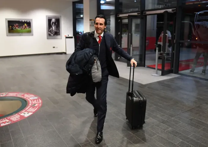 Framed Print : Unai Emery Leads Arsenal in Europa League Battle Against Napoli Framed Print : Unai Emery Leads Arsenal in Europa League Battle Against Napoli