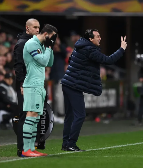 Framed Print : Unai Emery Leads Arsenal in Europa League Battle against Stade Rennais Framed Print : Unai Emery Leads Arsenal in Europa League Battle against Stade Rennais