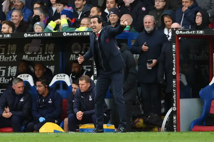 Framed Print : Unai Emery Leads Arsenal in Premier League Battle against Crystal Palace Framed Print : Unai Emery Leads Arsenal in Premier League Battle against Crystal Palace
