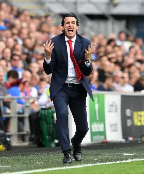 Framed Print : Unai Emery Leads Arsenal in Premier League Clash against Cardiff City