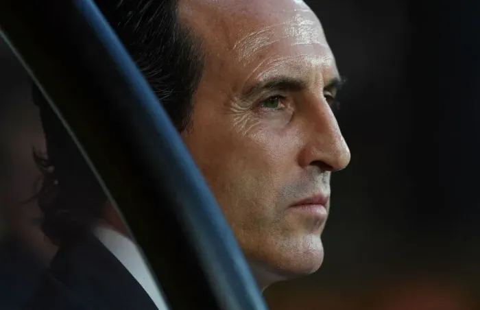 Framed Print : Unai Emery Pre-Match Inspection: Arsenal at Vicarage Road vs. Watford (Premier League, 2018-19) Framed Print : Unai Emery Pre-Match Inspection: Arsenal at Vicarage Road vs. Watford (Premier League, 2018-19)