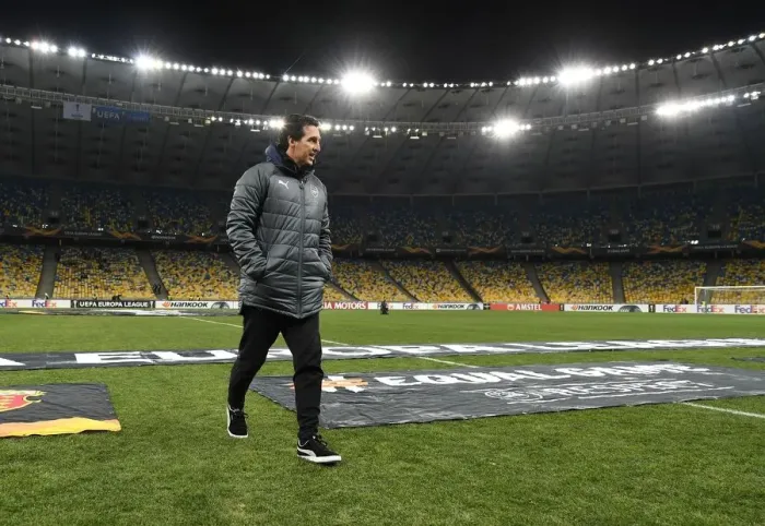 Framed Print : Unai Emery Scouts Pitch Before Arsenal's Europa League Clash Against Vorskla Poltava