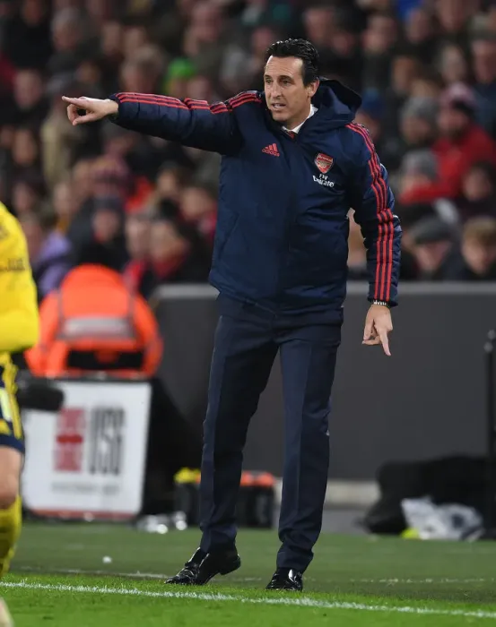 Framed Print : Unai Emery's Intense Focus: Arsenal's Battle at Sheffield United, Premier League 2019-20