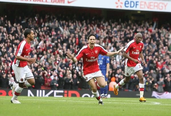 Unstoppable Arsenal: Nasri and Fabregas's Unforgettable Moment - Arsenal's Thrilling 2-1 Victory Over Manchester United (2008)