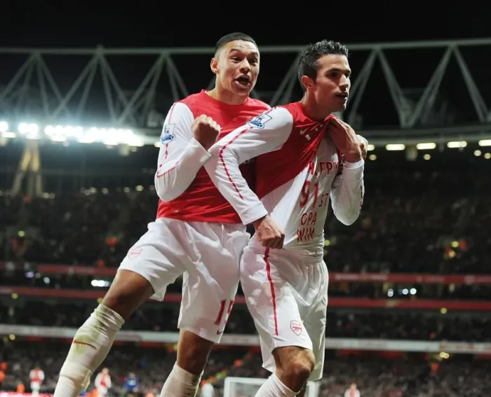 Framed Print : Van Persie and Oxlade-Chamberlain Celebrate Goal: Arsenal vs Manchester United, Premier League 2011-12 Framed Print : Van Persie and Oxlade-Chamberlain Celebrate Goal: Arsenal vs Manchester United, Premier League 2011-12