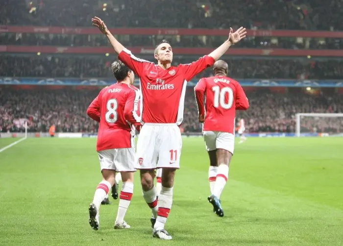 Framed Print : Van Persie's Thriller: Arsenal Takes 1-0 Lead Over AS Roma in Champions League Framed Print : Van Persie's Thriller: Arsenal Takes 1-0 Lead Over AS Roma in Champions League