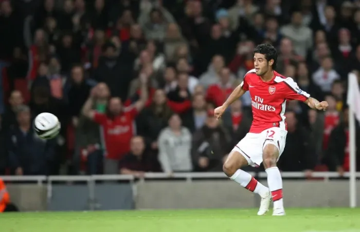 Framed Print : Vela Scores Stunner: Arsenal Crushes Sheffield United 6-0