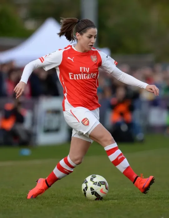 Framed Print : Vicky Losada in Action: Chelsea vs. Arsenal Women's Super League Clash (April 2015)
