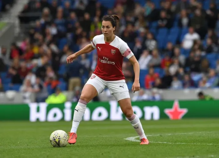 Framed Print : Viki Schnaderbeck in Action: Arsenal Women vs Brighton & Hove Albion (FA WSL 2018-19)