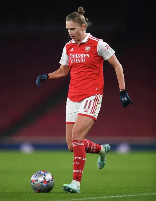 Framed Print : Viviane Miedema in Action: Arsenal Women Take on Juventus Women in UEFA Champions League Framed Print : Viviane Miedema in Action: Arsenal Women Take on Juventus Women in UEFA Champions League