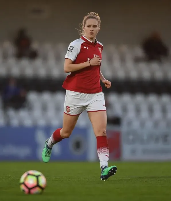 Framed Print : Vivianne Miedema in Action: Arsenal Women Dominate Reading Ladies, WSL (2018)